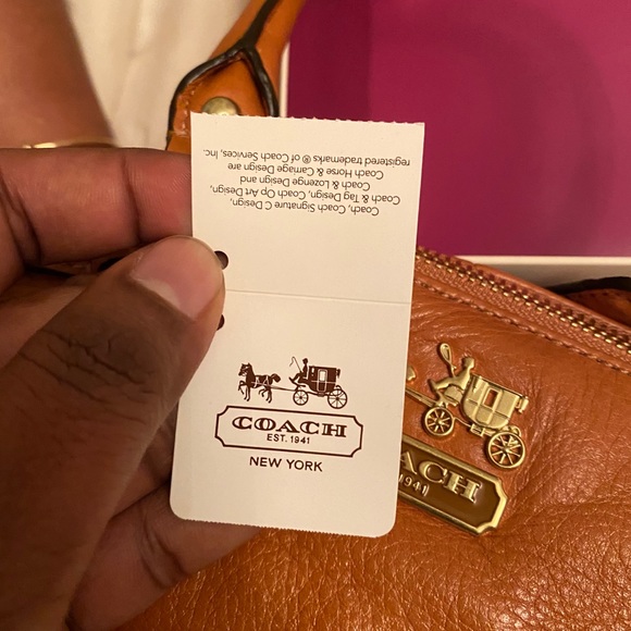 Coach - Picture 3 of 14